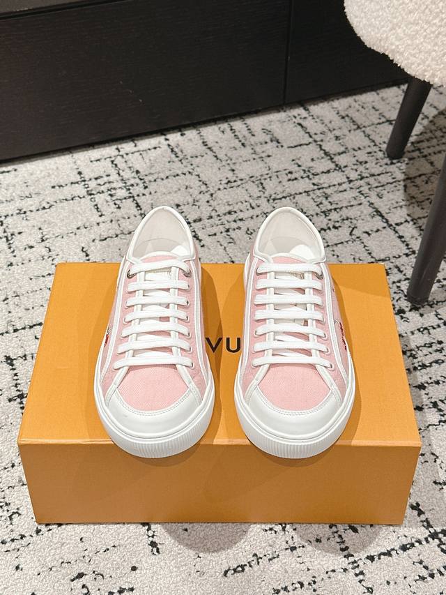 Louis Vuitton Donkey Brand 25 Spring/Summer new canvas sneakers. Originally sour