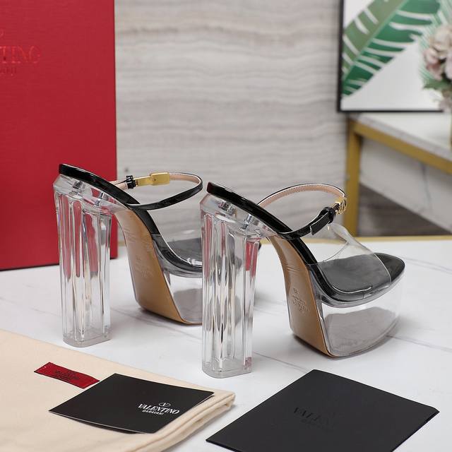The highest version Exclusive hit crystal glass heel Fish mouth + slippers serie