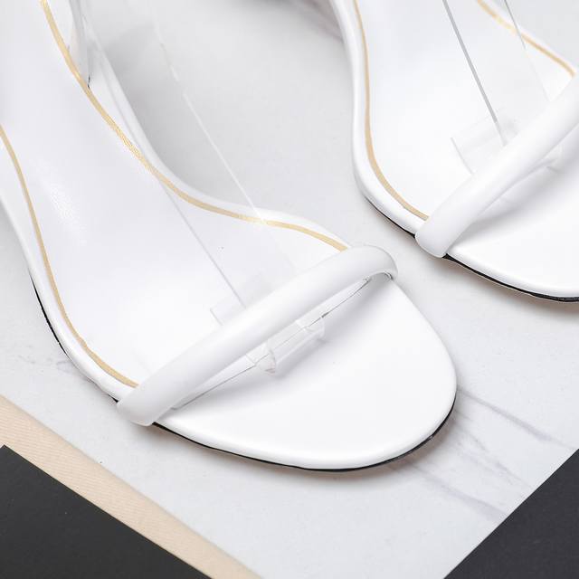 Premium Edition Valentino.S. New Summer Valentino Women's Rose Sandals DDD. The