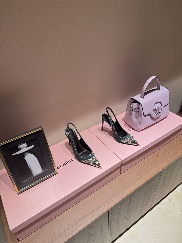 Taro Ishida black patent leather, silver-decorated black agate Extremely thin hi