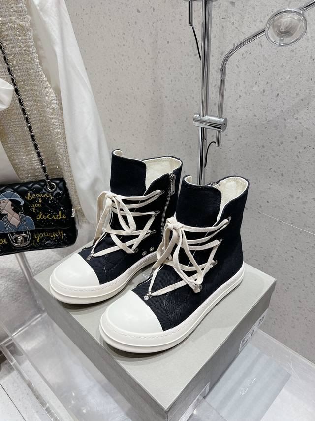 Factory fabric Rick Owens Owens 24Ss new couple's motorcycle boots lace-up short