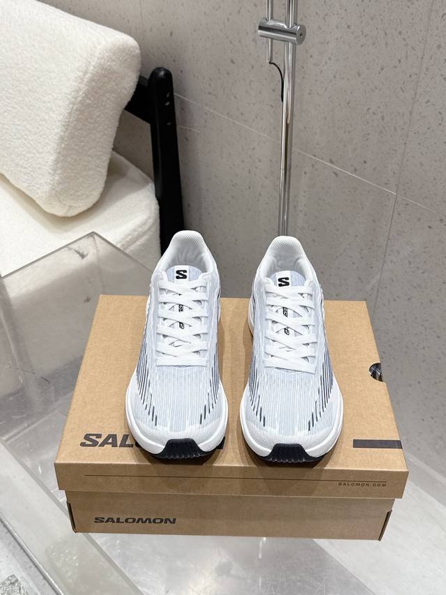 Top-of-the-line Mm6 x Salomon Spectur Maison DDD. This Spring/Summer 2025 collab