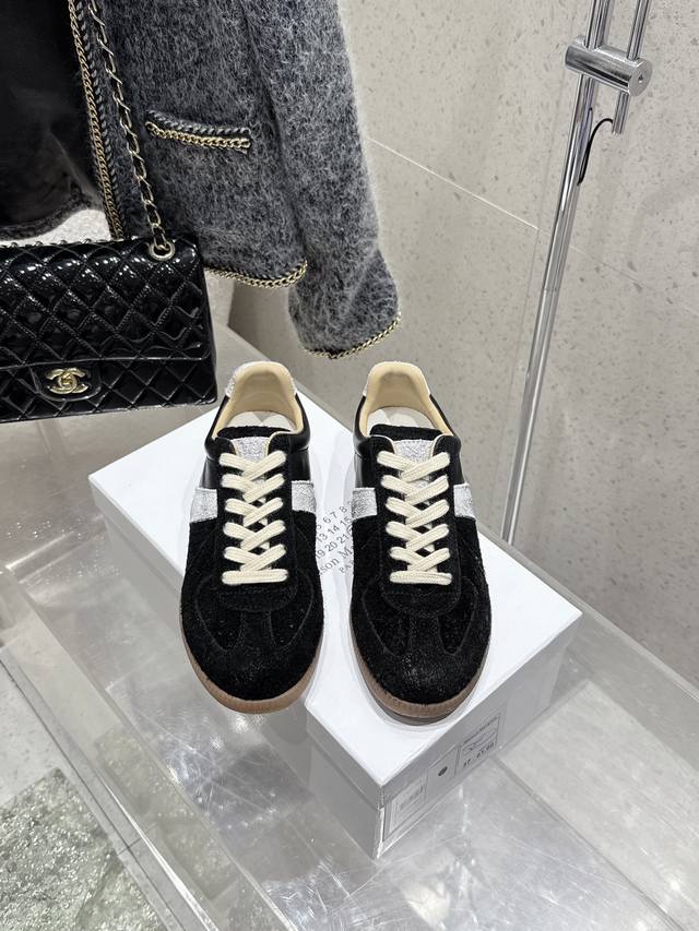 Couple style for men and women 10 Maisonmargiela Mm6 Margiela couple style knitt