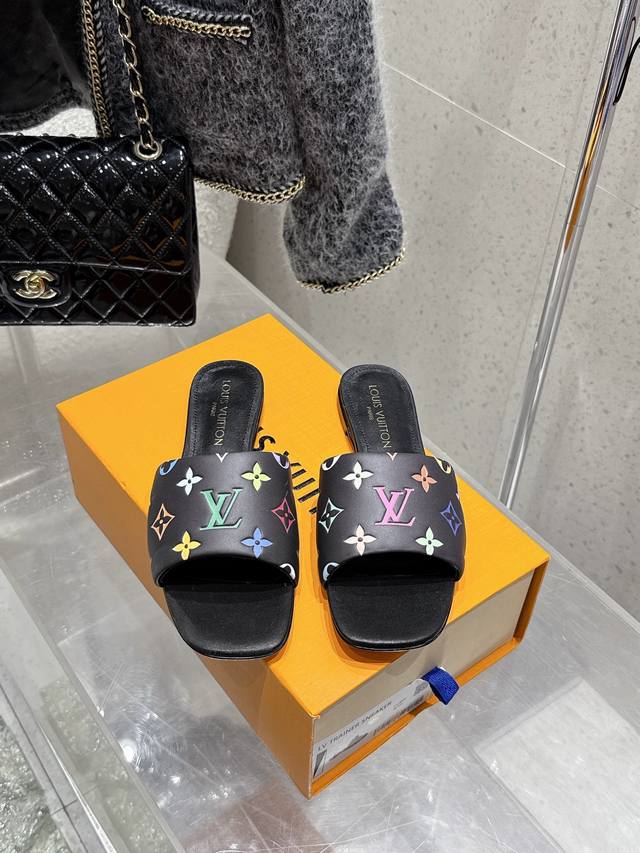 Louisvuitton 25 Spring/Summer new slippers It's hard not to wonder if they borro