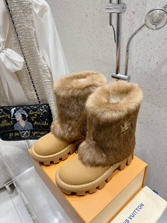 Lv autumn and winter thick-soled furry snow boots simple, stylish and timeless i