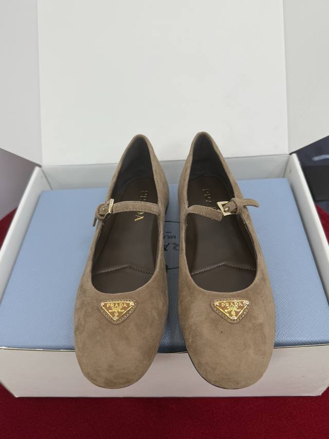 Top quality Prada SS25 New Arrival~ Prada's new round-toed Mary Janes from the S
