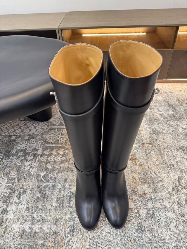 New arrival