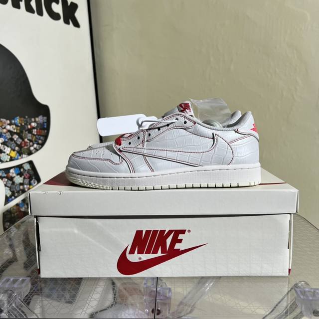 Travis Scott x Fragment x Air Jordan 1 Low low-top Bugs Bunny colorway 36-47.5 i