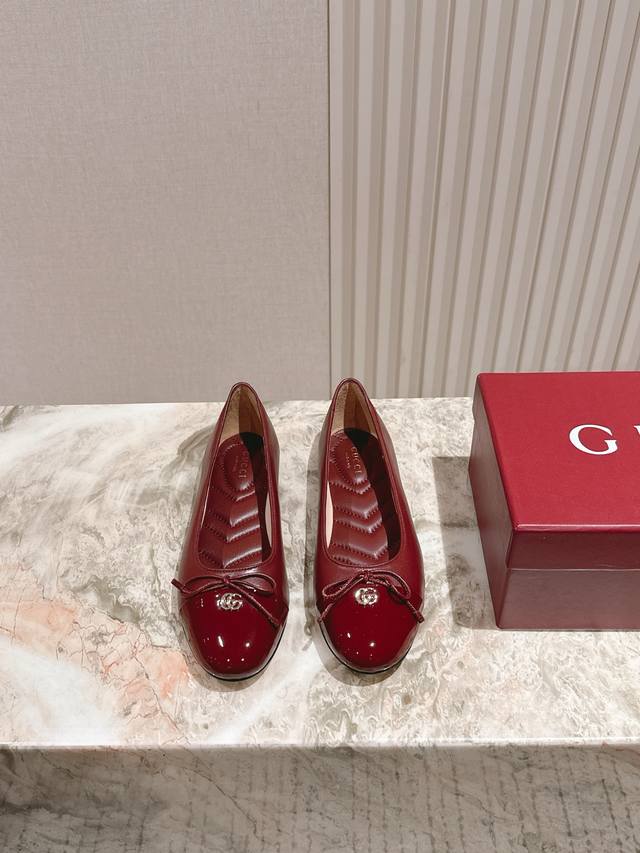 225 Gucci Ballet Flats! This year is a big one for ballet flats, and the latest