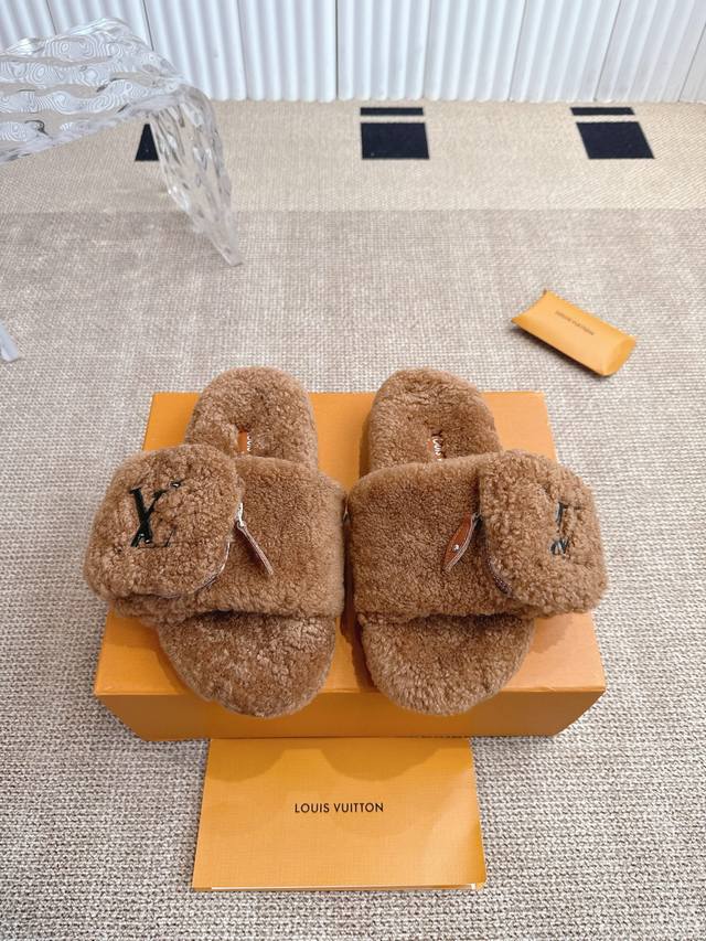 Lv Louis Vuitton 25Ss Early Fall new wool slippers DDD. I'm still willing to buy