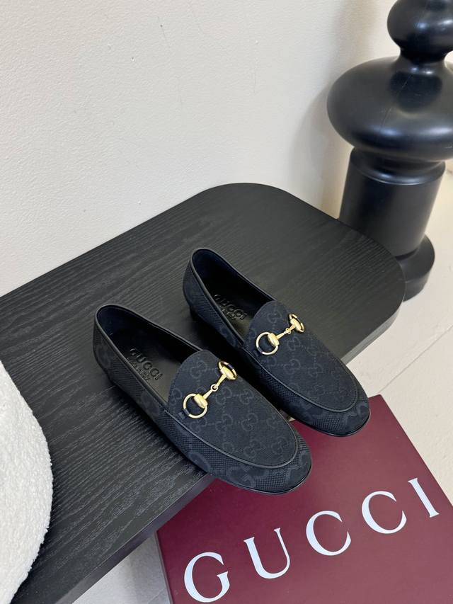 Gucci 2025Ss new G-brand monogram slip-on loafers. Premium original, sourced and