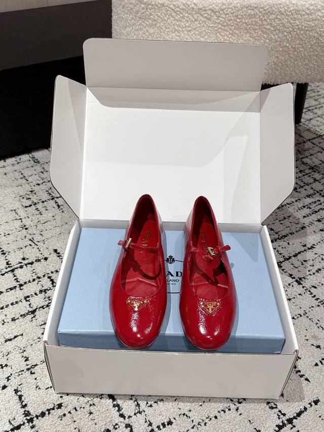 Premium Edition Prada 25 New Printed Ballet Flat Mary Janes Sana departed the Pr