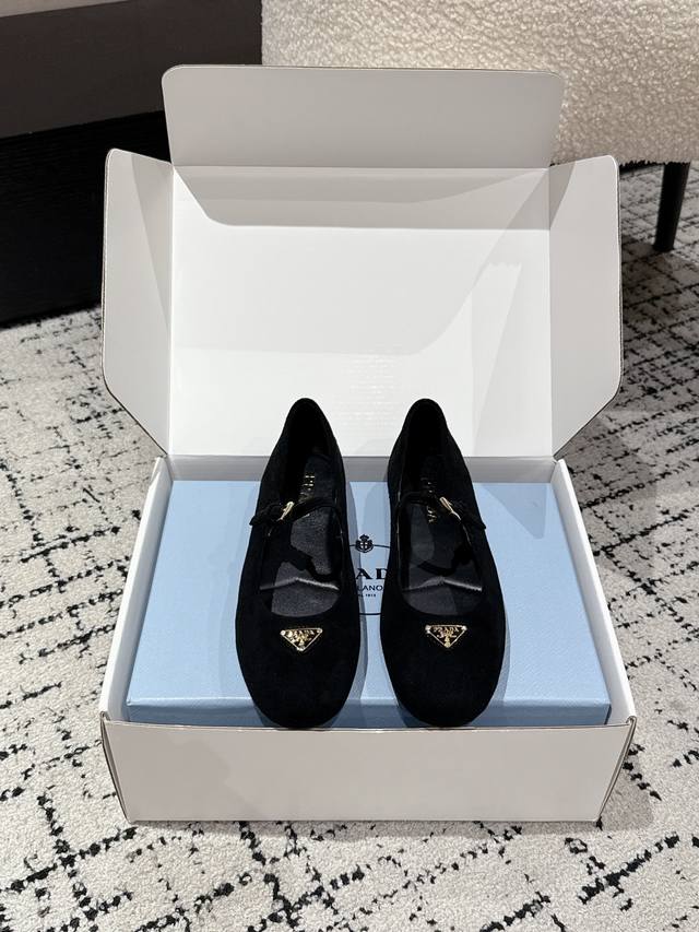 Premium Edition Prada 25 New Printed Ballet Flat Mary Janes Sana departed the Pr