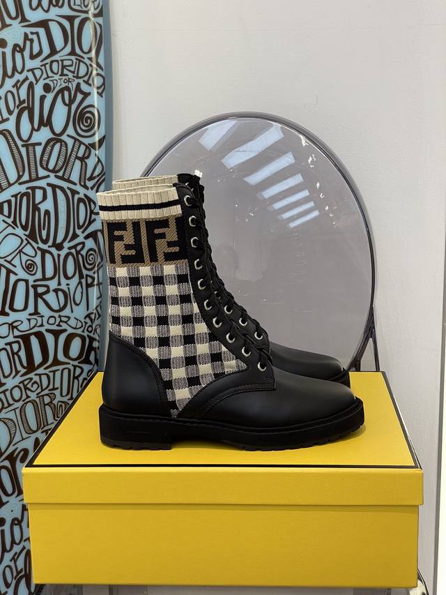 Fendi classic stretch sock lace-up ankle boots Super versatile Selected calfskin