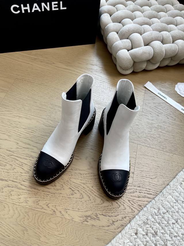 Chanel 25K new autumn and winter martin boots! top version! First to sell upper