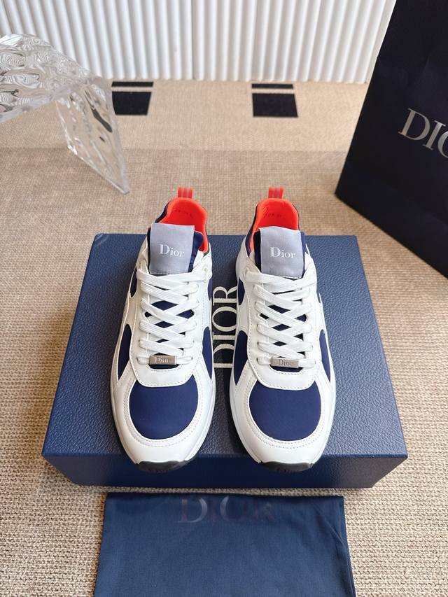 Dior Dior runway model Mile series couple's casual sports shoes The design manus