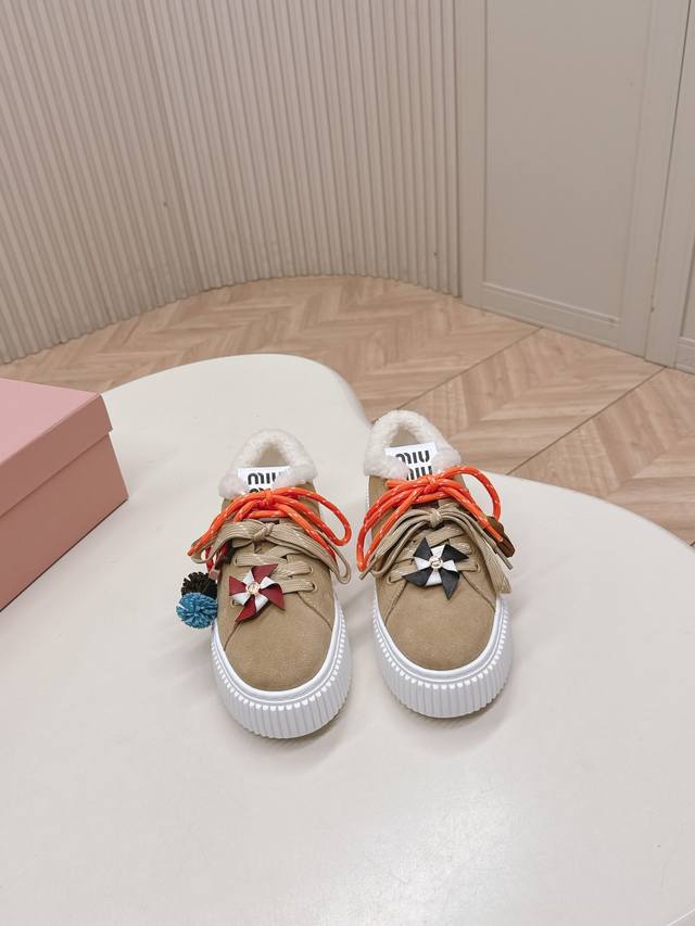 Top version airplane box set leather lining and wool lining Miumiu