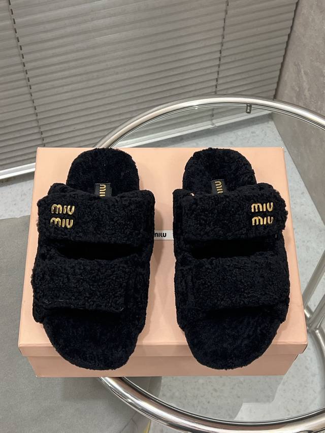 Factory Miumiu Velcro wool slippers A must-have for lazy people, you'll be addic