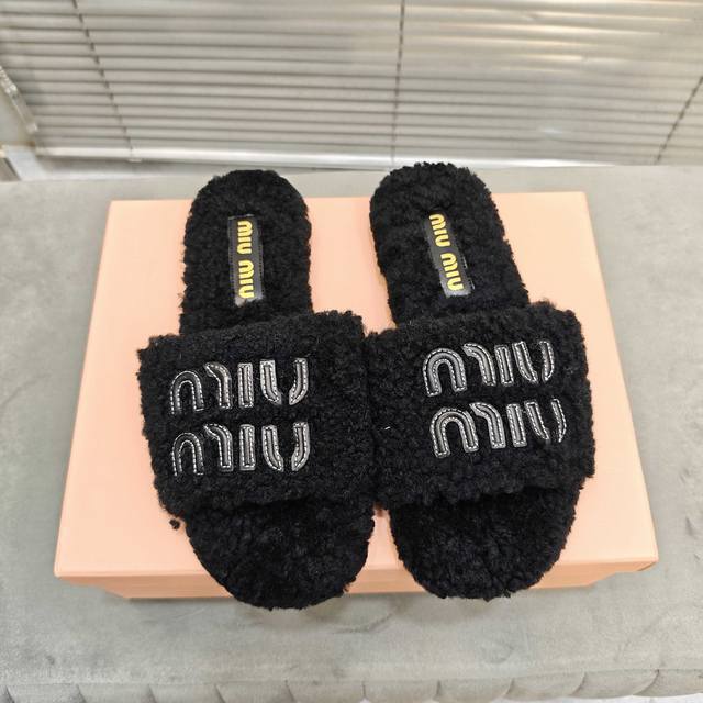 Miumiu new wool slippers real wool lambswool original rubber outsole size 35-41