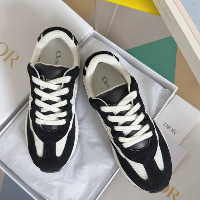 Premium Edition: Couple's Style Dior C'est Collection Thick-Sole Casual Sneakers