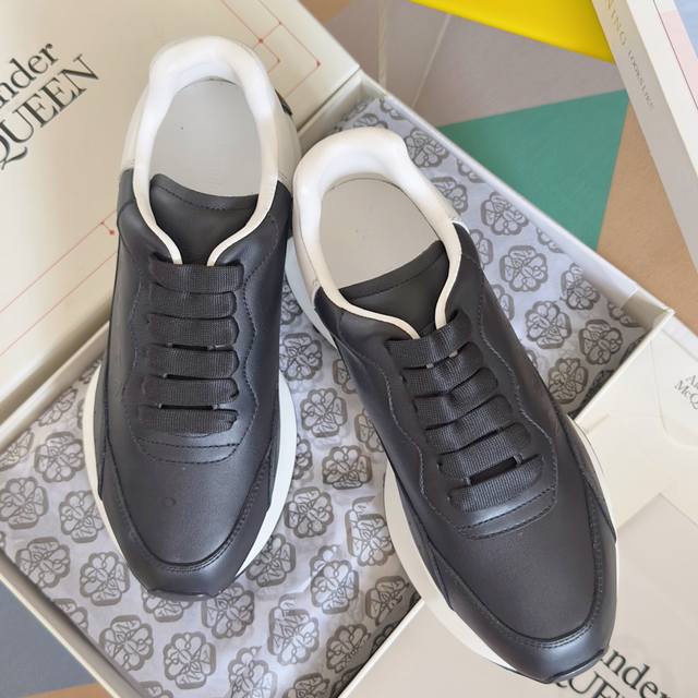 Premium Edition: Women's and Men's Alexander McQueen Sprint Collection Couple 's