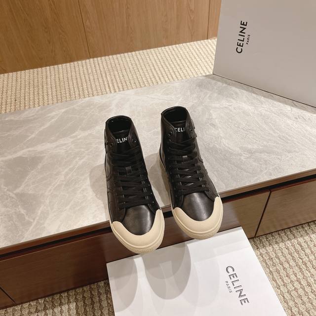 Available for men, size 10 DDD. Celine's Spring/Summer runway couples' style, th