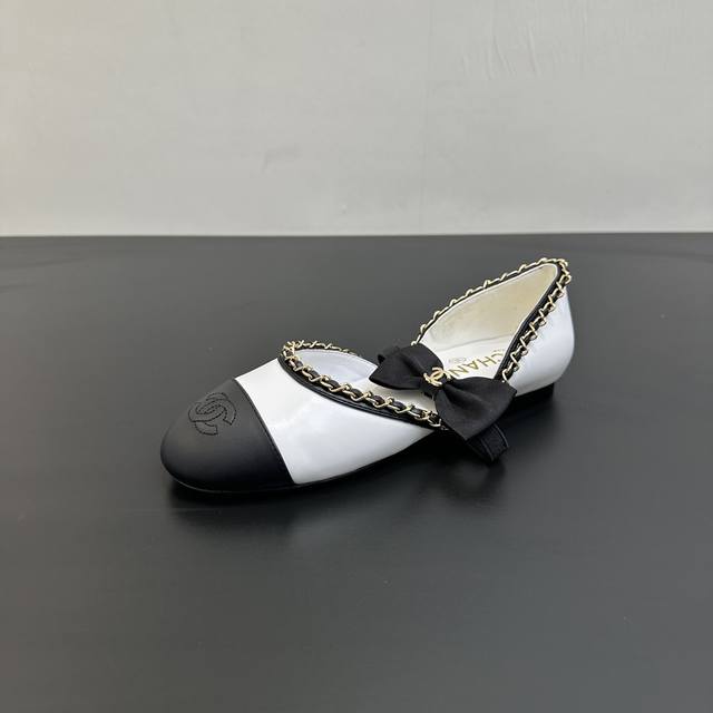 Chanel's new spring/summer 25P hollow bow chain Mary Jane shoes are truly stunni