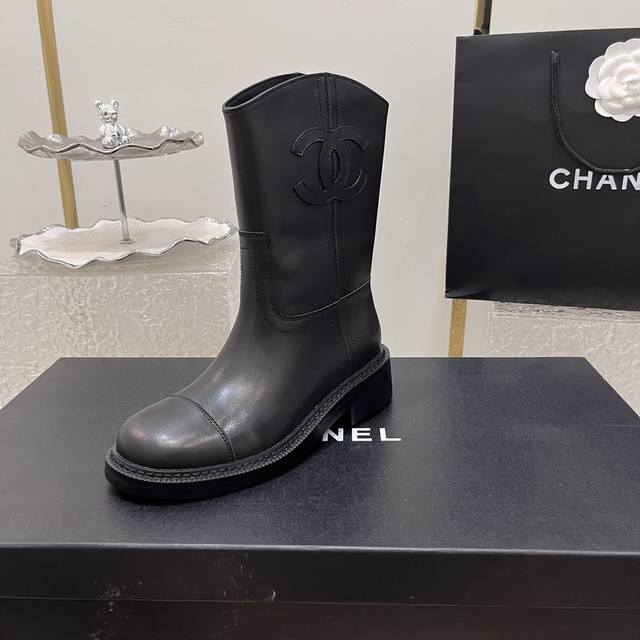 New Chanel high-end slip-on knight boots, short boots and mid-calf boots, made
