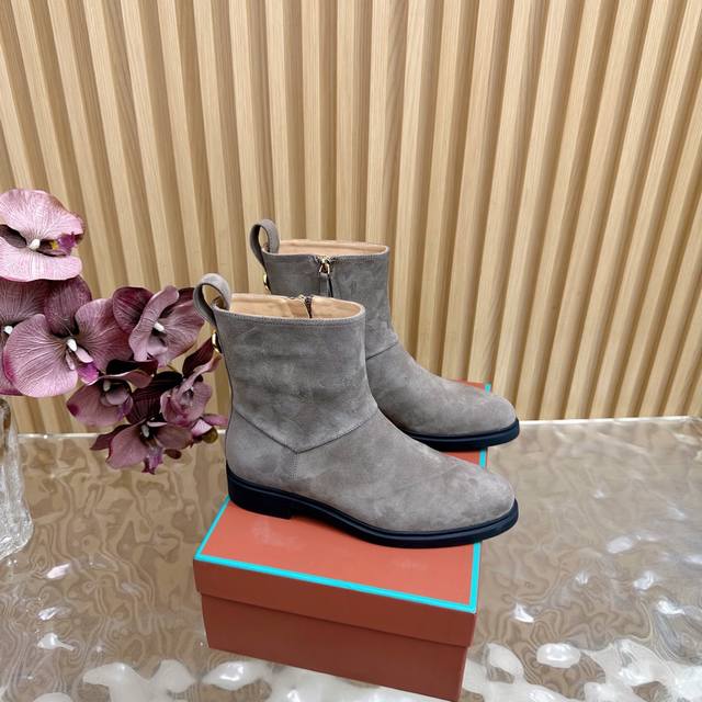 Top-of-the-line Loro Piana L Wf new retro slip-on Martin boots 430 DDD. More tha
