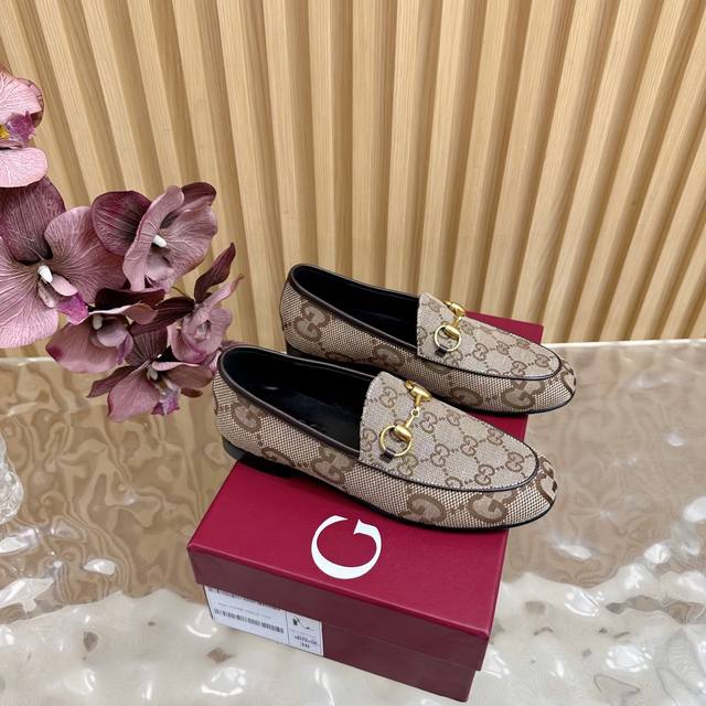 Gucci Classic Gucci Horsebit Loafers The iconic GG monogram is a fashion classic
