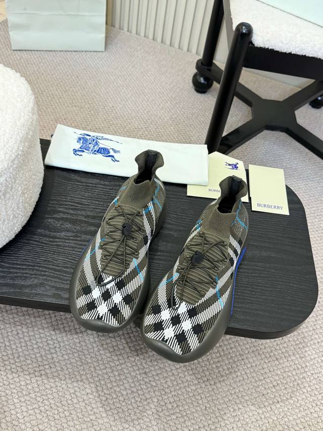A Burberry 2025 hit for men, this ultra-lightweight sock-style shoe is a versat