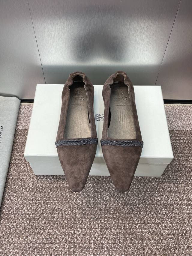 Brunello Cucineli 2025 Autumn/Winter New Beaded Women's Shoes Bc Flat-soled Smal