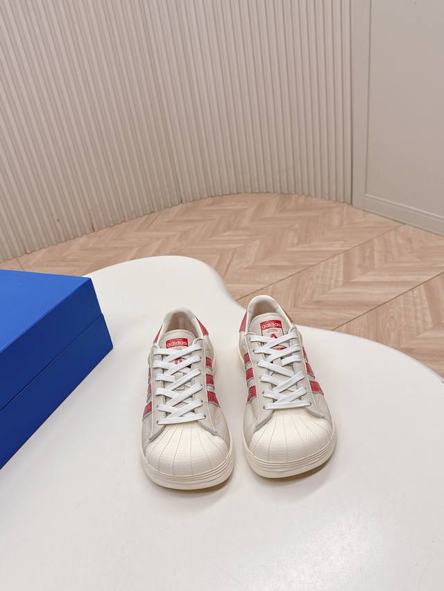 Adidas releases the Avavav 25Ss shell-toe skateboard shoe DDD. Unlike the last c