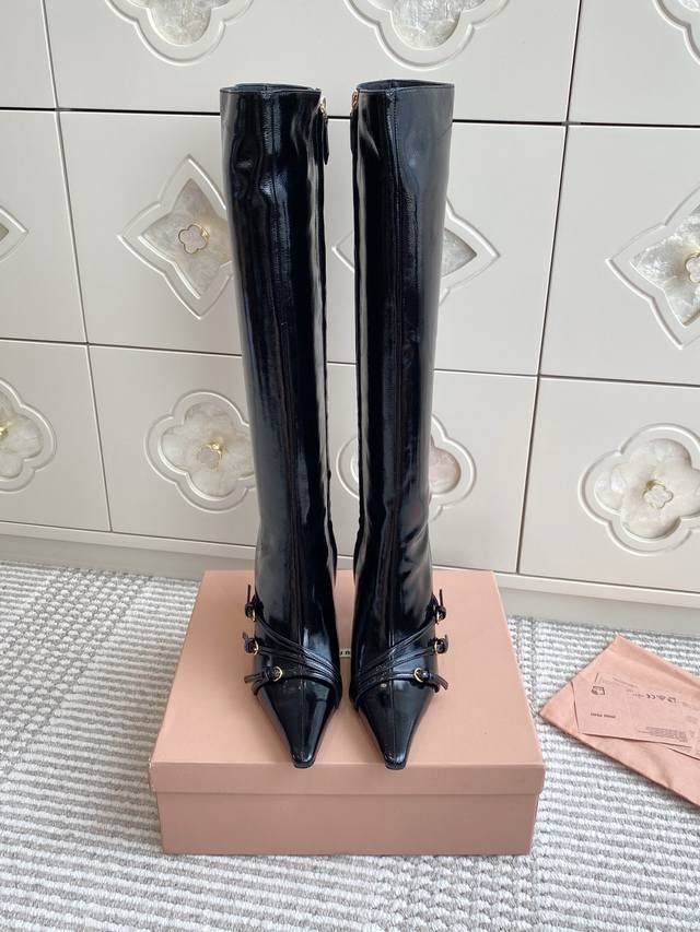 #Batch of short boots and long boots Miumiu Autumn/Winter Collection of pointed