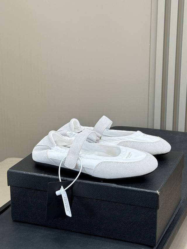 Top-quality Prada women's shoes for Fw25 New DDD. The Collapse suede and nylon d