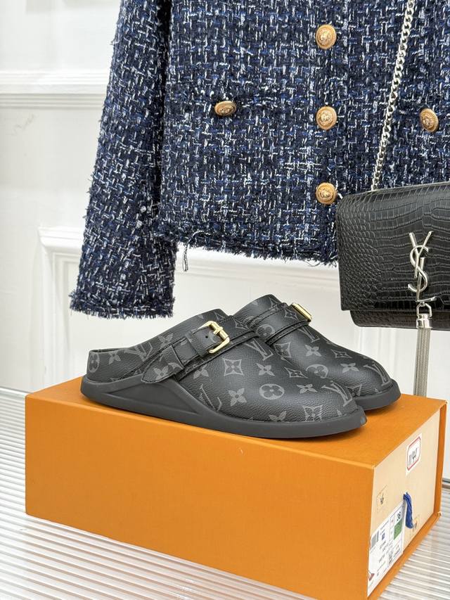 Factory Price: Louis Vuitton 25Wf New Monogram Birkenstock Half-Slippers. The f