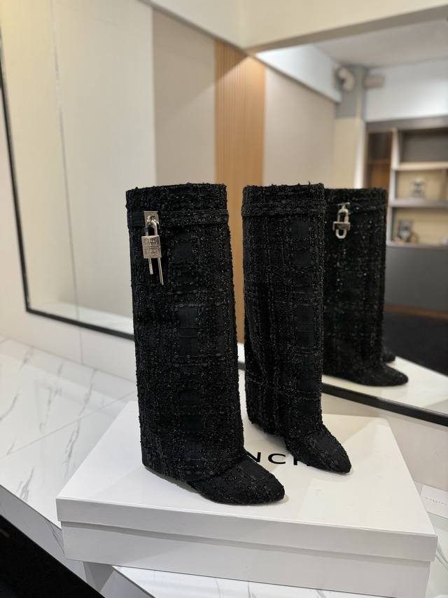 Official authentic custom version Givenchy0 new jacquard plaid mid-length boots,