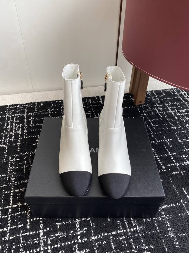 Shopping-level Chanel 25Ss autumn and winter new round-toed diamond-heeled ankle