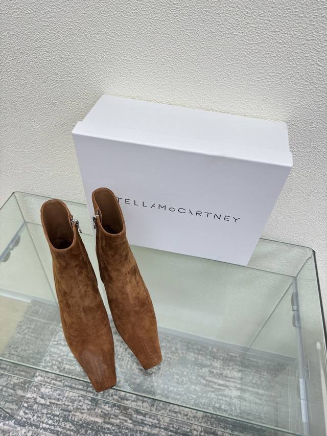 Stellamccartney wedge-heel side-zip ankle boots in brown sheepskin DDD. Casual y