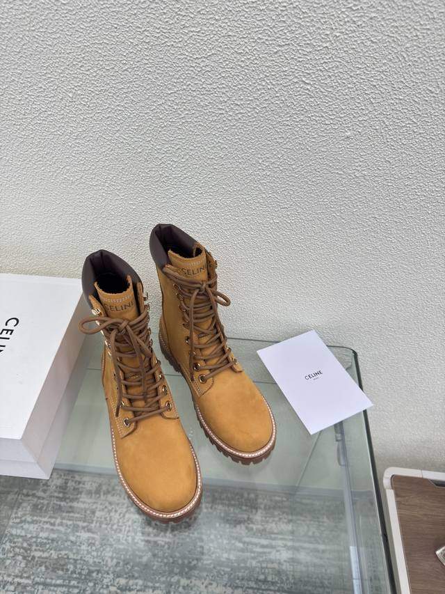 High-top classic ankle boots, couple's style, hiking straps in nubuck leather. C