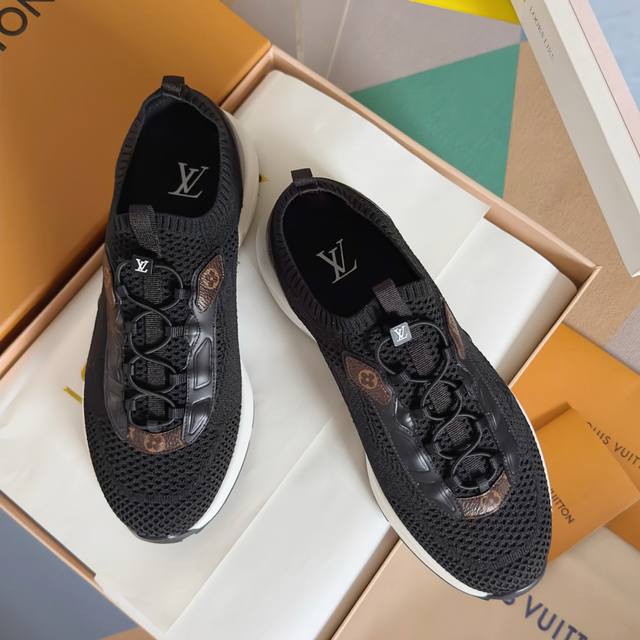 Premium Edition: Couple's Edition DDD. Louis Vuitton's latest Olympia collection