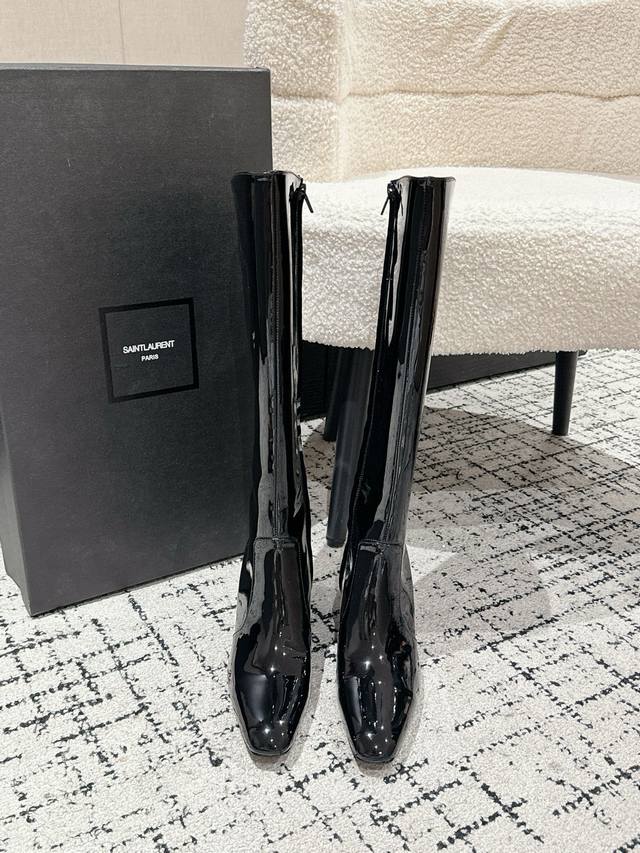 Saint Laurent Ysl 25 Square Toe High Heel Boots The design highlight of these Ys