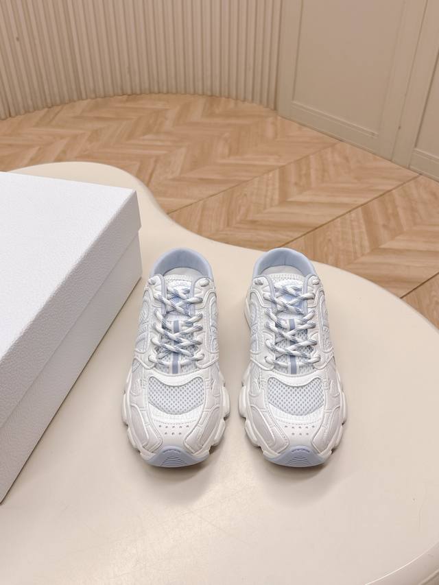 Factory release, the latest dad half-slip couple's Dior Chrono casual sneakers