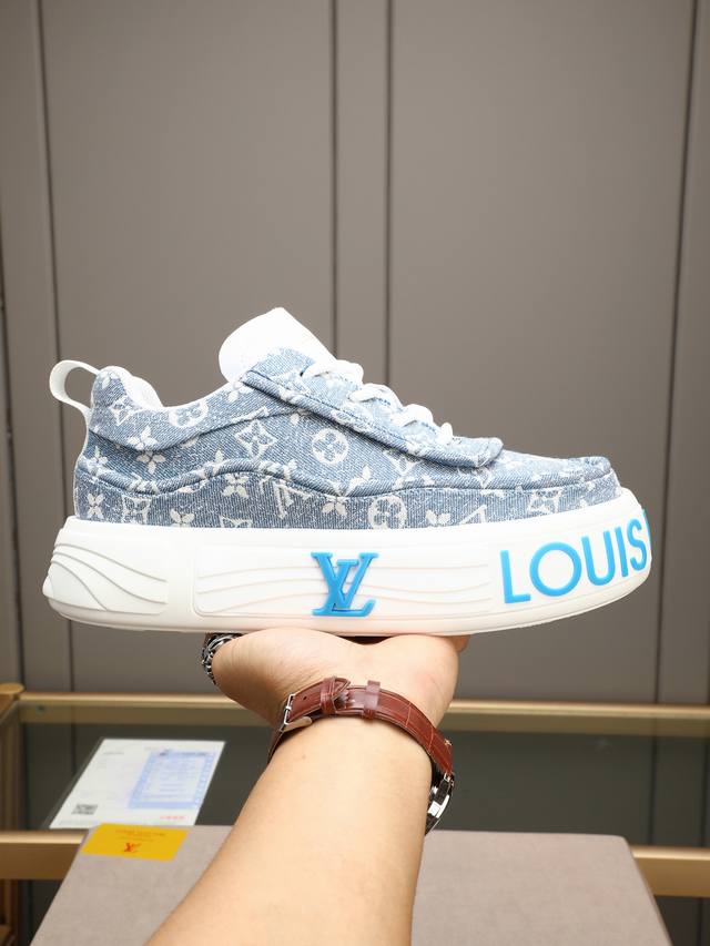 p LV style is novel and fashionable, with the upper made of imported cowhide and