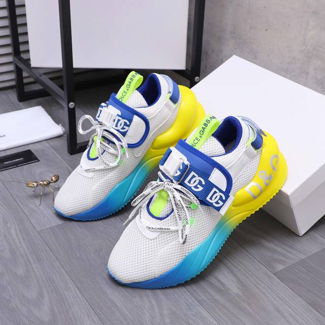 Product trademark: Dg Dolce & Gabbana couple's casual shoes Regular size: 35-46