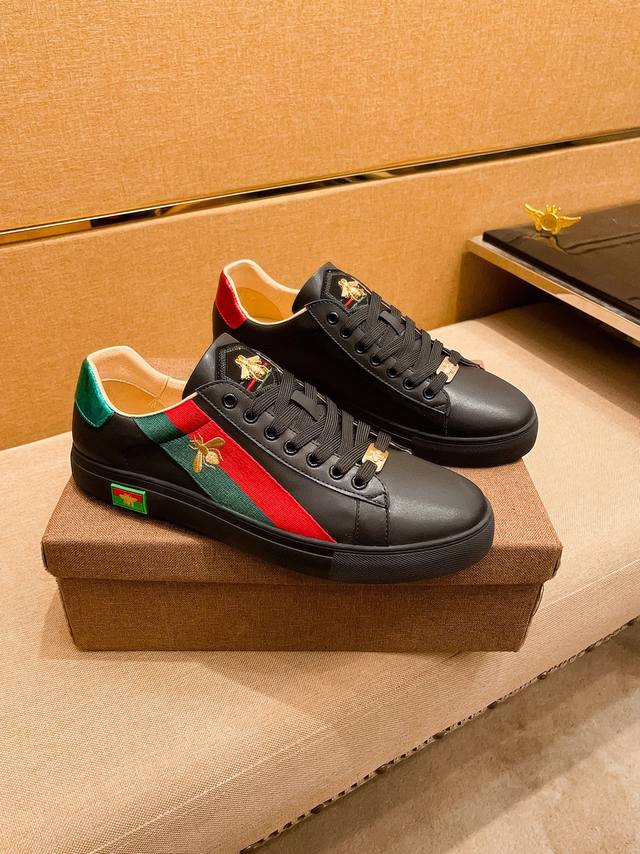 Factory p-batch Gucci men's shoes, 1:1 replica from the official website of the