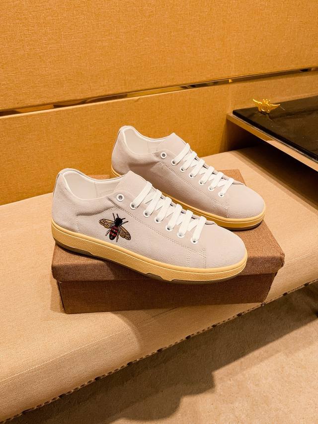 Factory p-batch Gucci men's shoes, a 1:1 replica of the high-end brand's offici