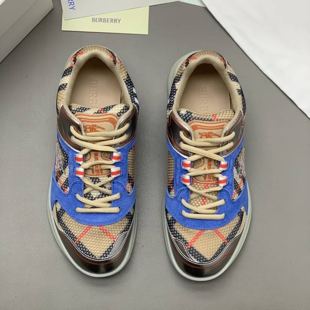 Men's low-top casual sneakers . These shoes are full of British style, with a