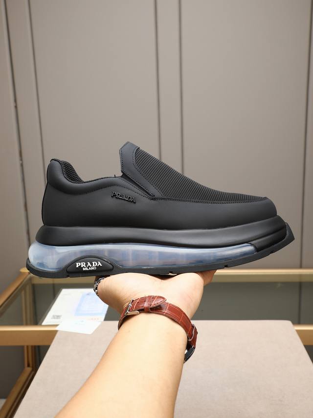 p Prada men's casual shoes, made of imported cowhide upper and lambskin lining,