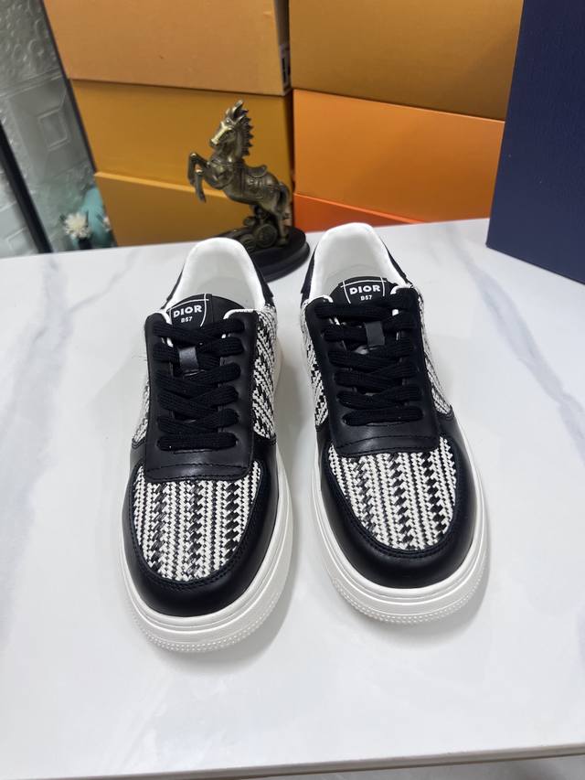 di Early Spring - High-end quality original - Upper: high-tech flywoven nano fab